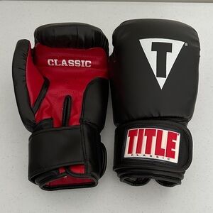 Title 12 oz Boxing Gloves Red and Black